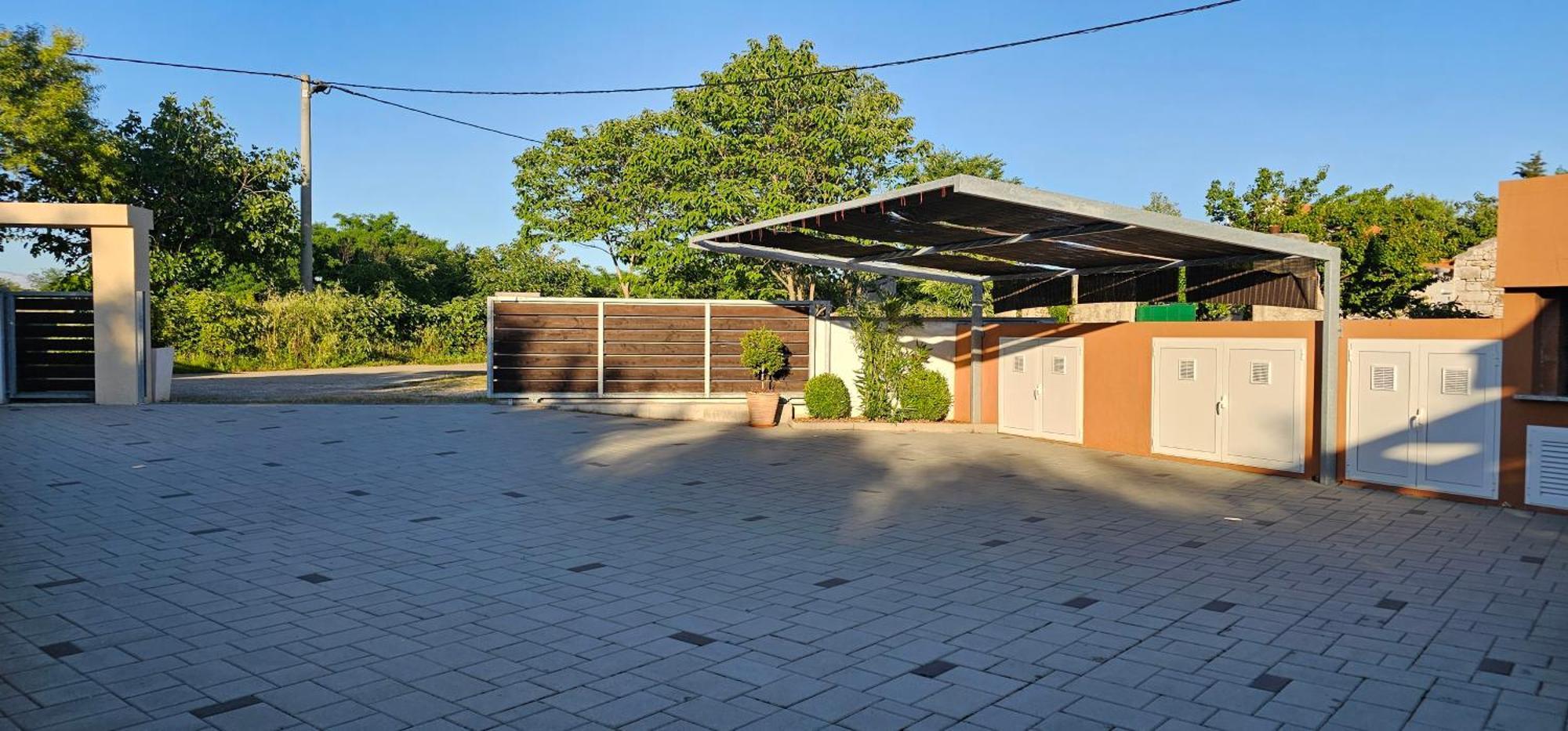 Happy House Villa ซาดาร์ ภายนอก รูปภาพ